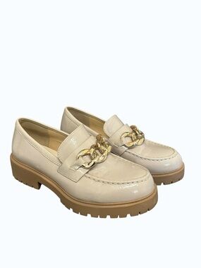 Soda Bone Patent Chunky Lug Sole Loafers Gold Chain - 8.5